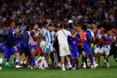 2008欧洲杯荷兰4:1法国 - 资讯追踪分类下的文章配图