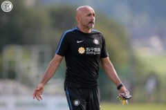 国际米兰夺得意甲冠军苏宁多少钱 - 体坛新闻分类下的文章配图