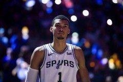 效力过马刺的中锋 - 资讯追踪分类下的文章配图