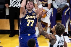 nba湖人vs马刺集锦 - 体坛新闻分类下的文章配图