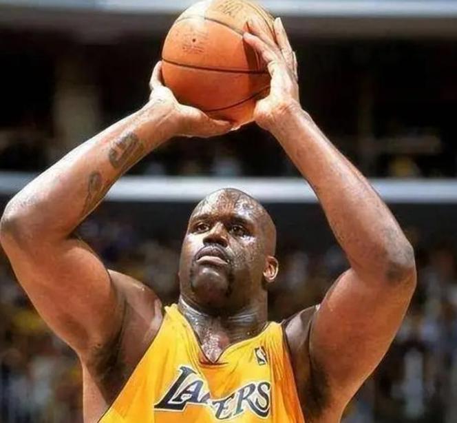 奥尼尔臂围有多粗