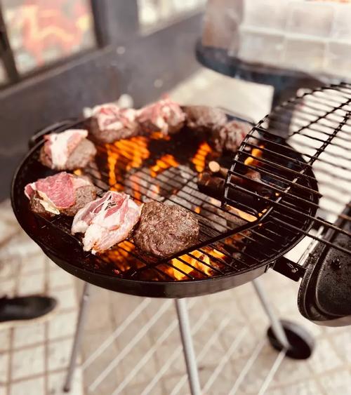 世界杯欧洲杯几年一次