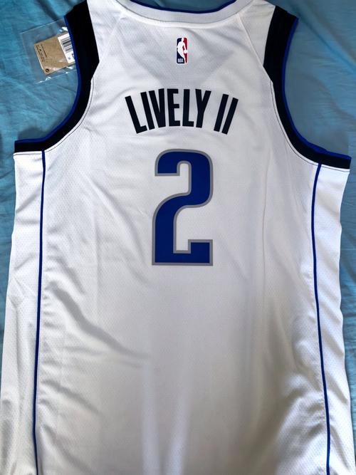 可兰白克几号球衣