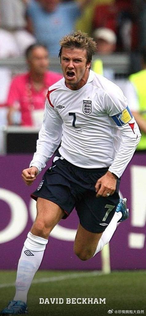 贝克汉姆在曼联穿过10号吗