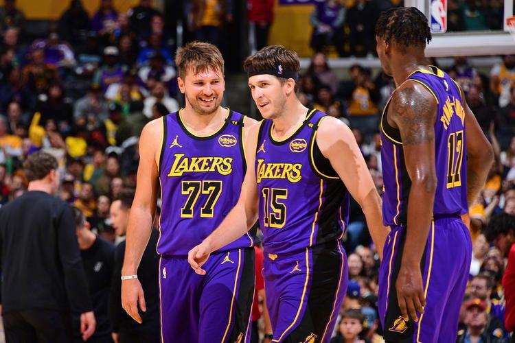 湖人vs马刺今天