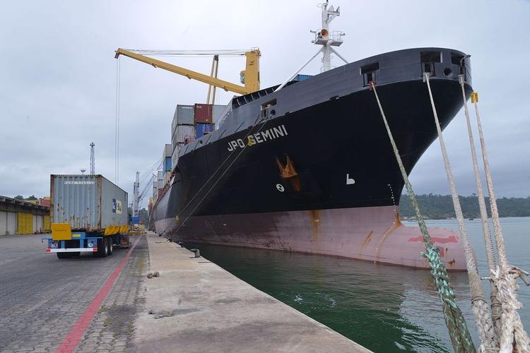 美森快船从哪里开船的