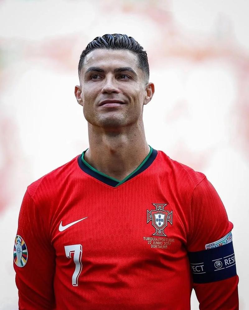 c罗还会回曼联吗