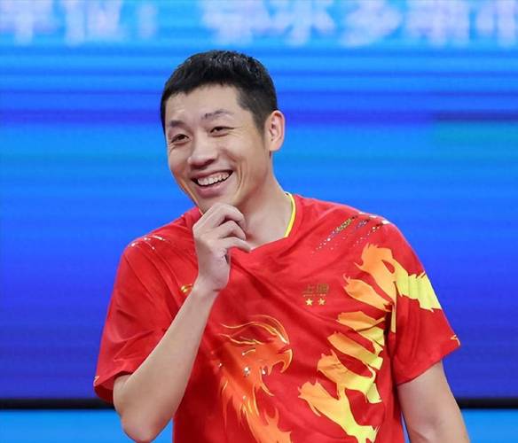 乒乓球世界冠军许昕的简介