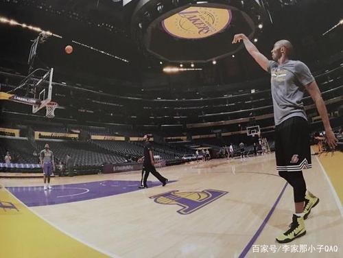 科比凌晨4:00打球是真的吗