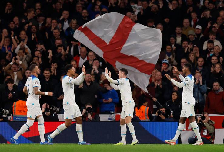 欧洲杯英格兰对德国比赛场地