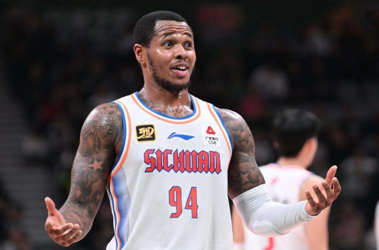 cba外援单场最高分是谁