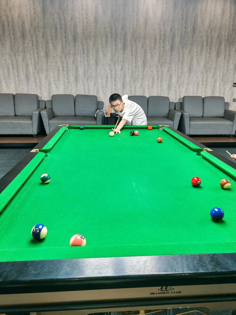 父母不让打台球