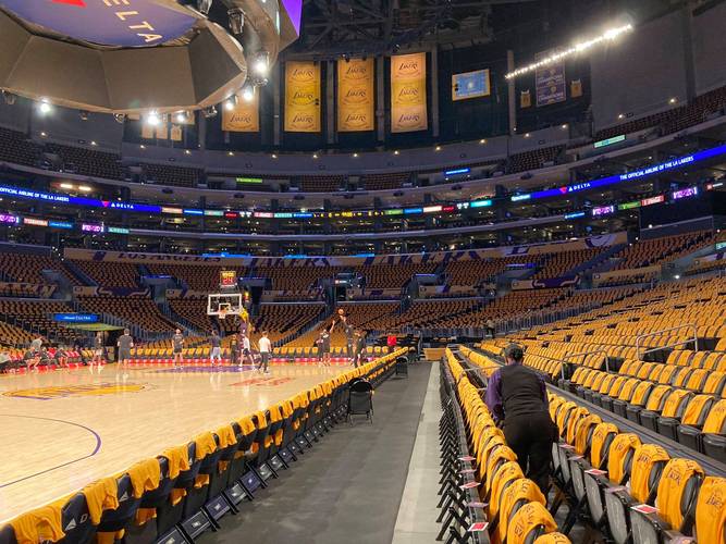 美国洛杉矶湖人队球馆