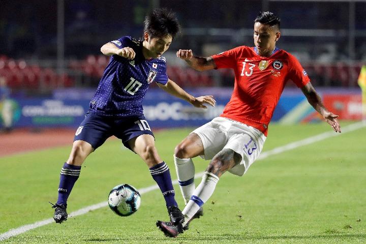 中岛翔哉为什么没踢出来球队