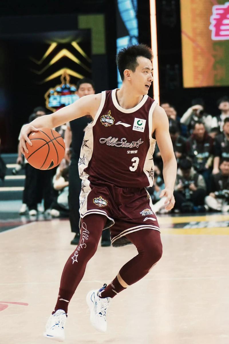 赵继伟多高实际身高