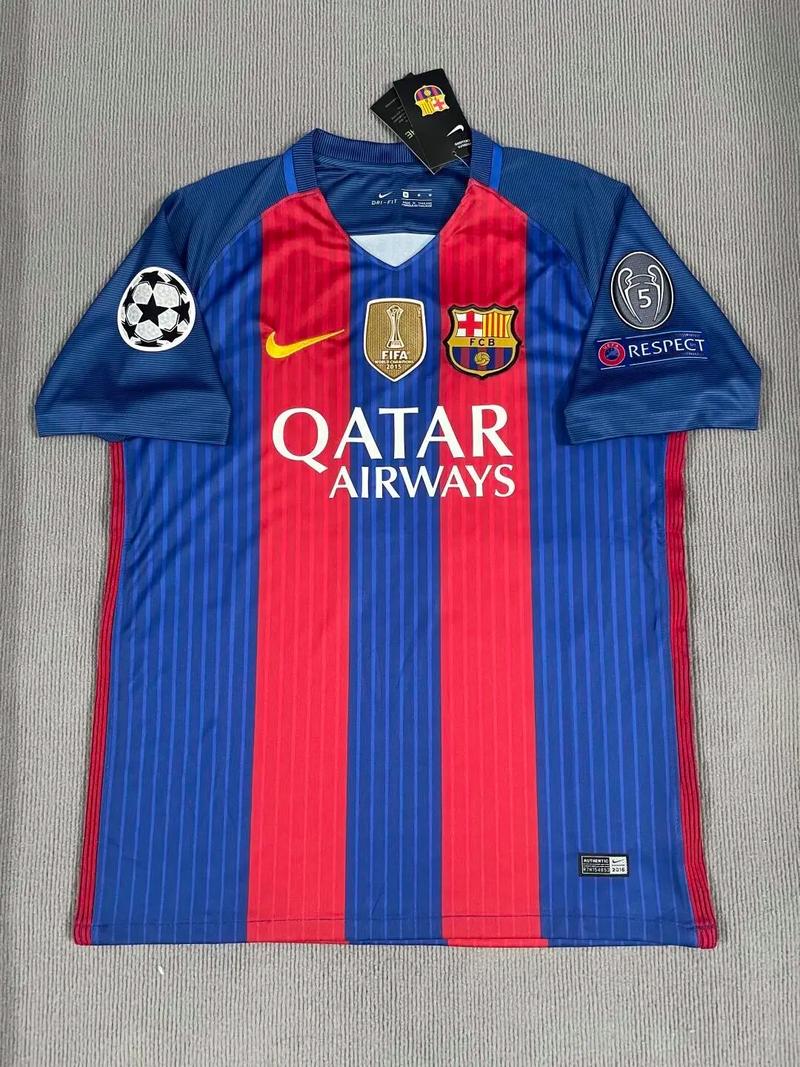 巴萨球衣发售价格表