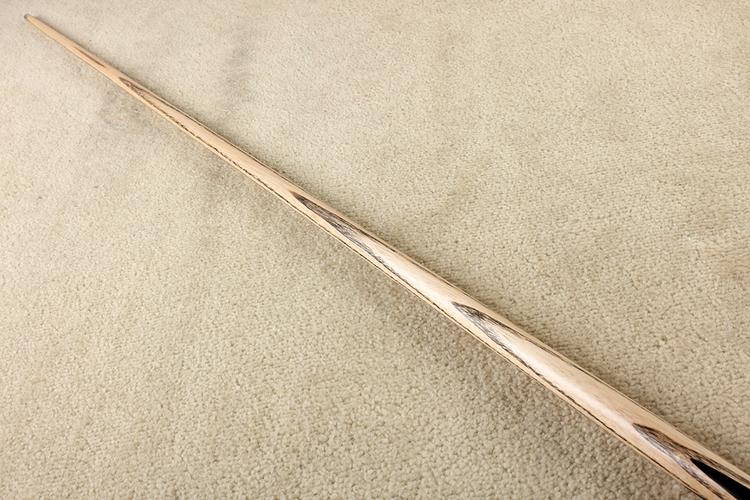 塞尔比用的什么牌子球杆