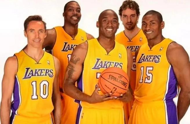 湖人f4马龙和佩顿多大