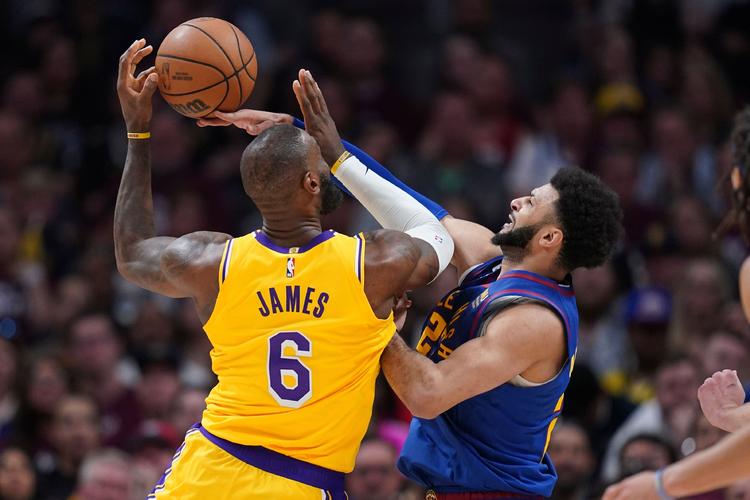 掘金对湖人季后赛