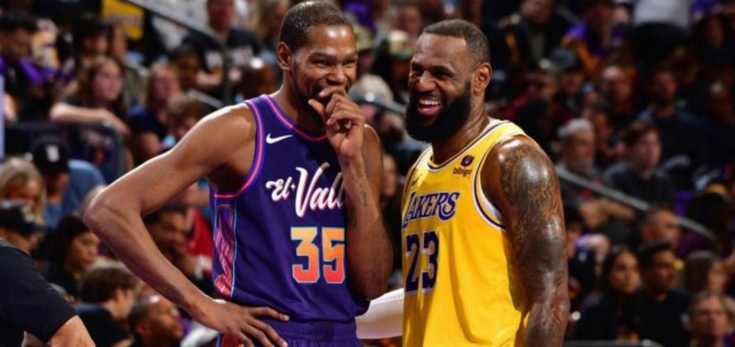 詹姆斯生涯盖帽总数