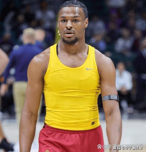 布朗尼 詹姆斯身高2021